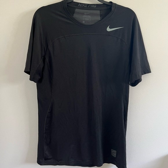 Nike Other - Mens nike pro hyper cool fitted shirt